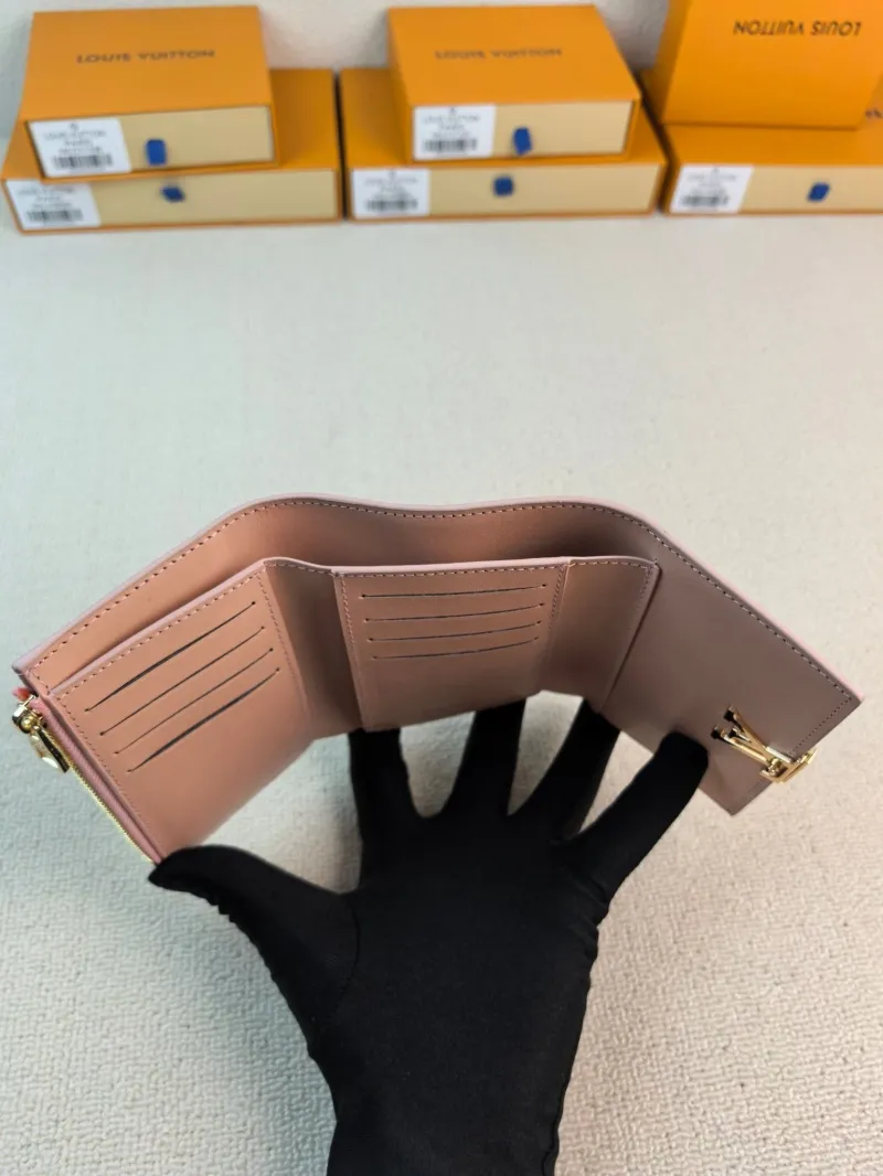 LV Wallets-100 - Image 4
