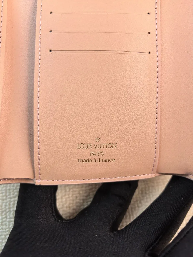 LV Wallets-100 - Image 7