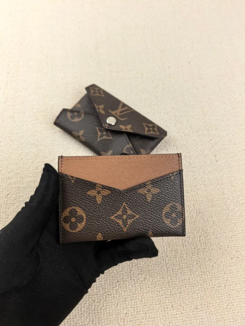 LV Wallets-101 - Image 7