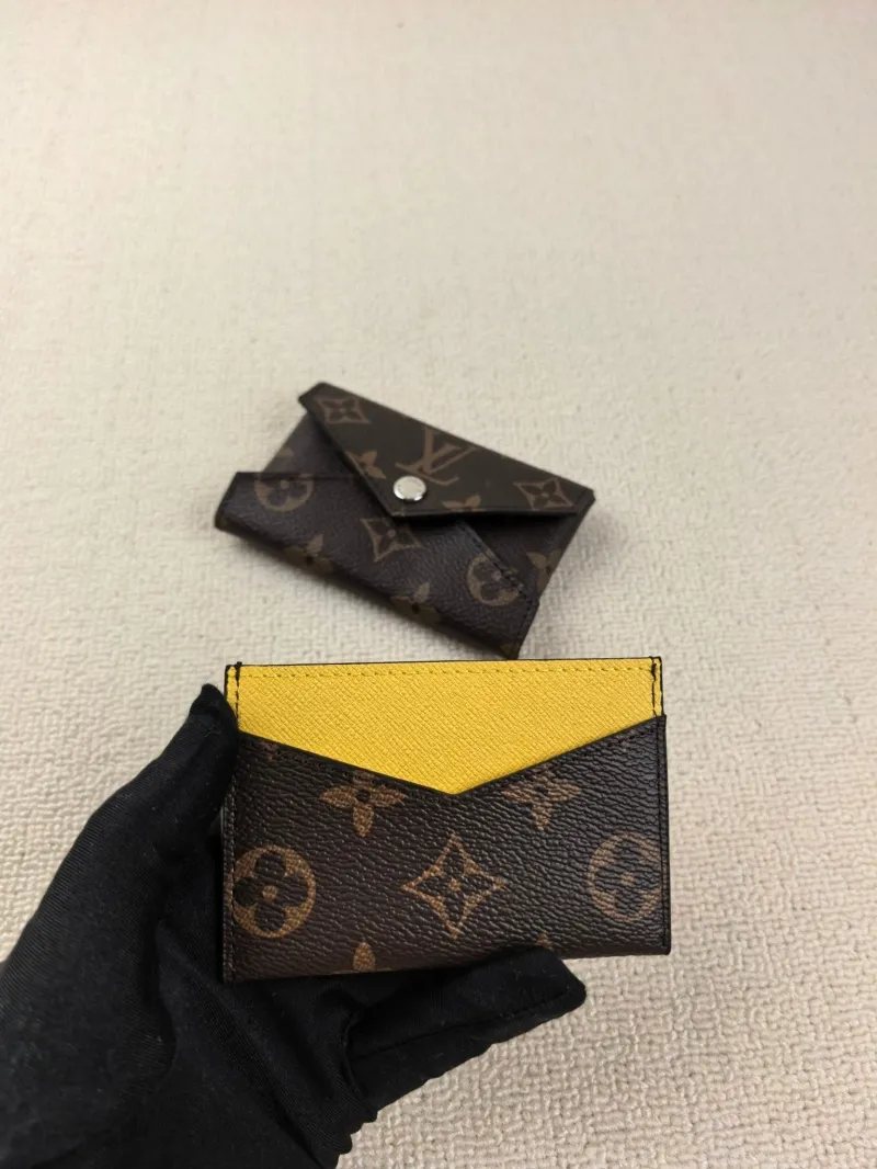 LV Wallets-106 - Image 6