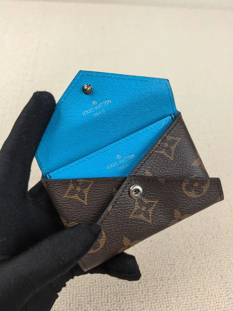 LV Wallets-107 - Image 3