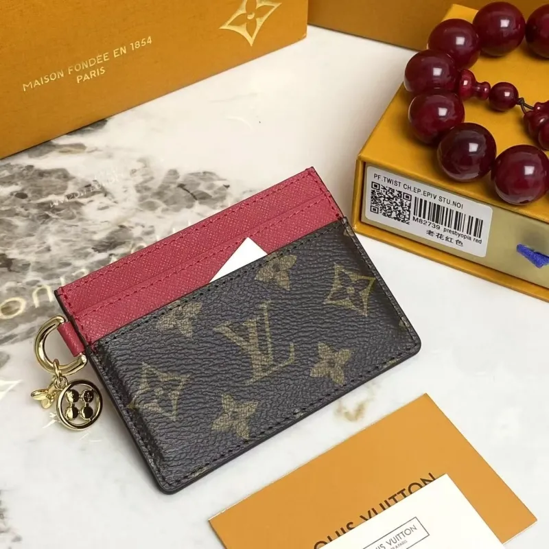 LV Wallets-239