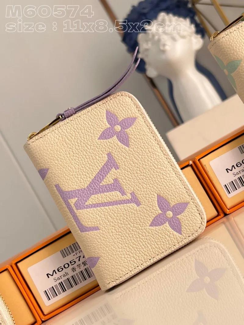 LV Wallets-274