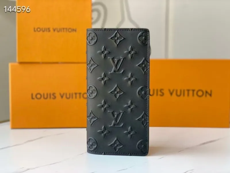 LV Wallets-277