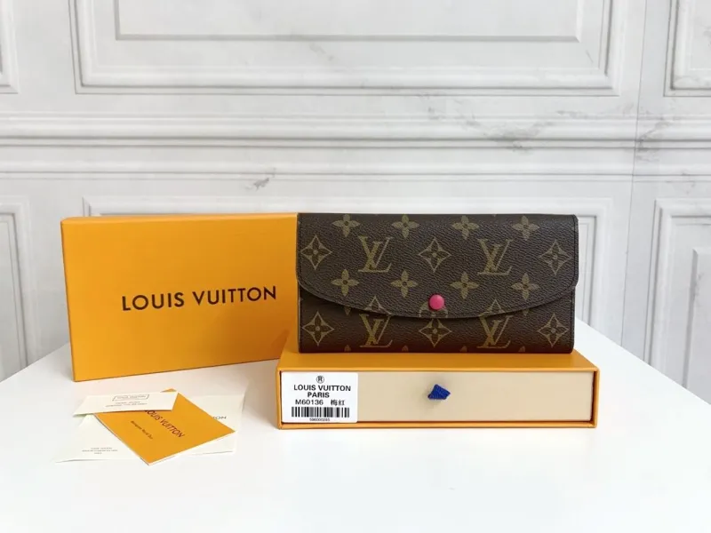 LV Wallets-357