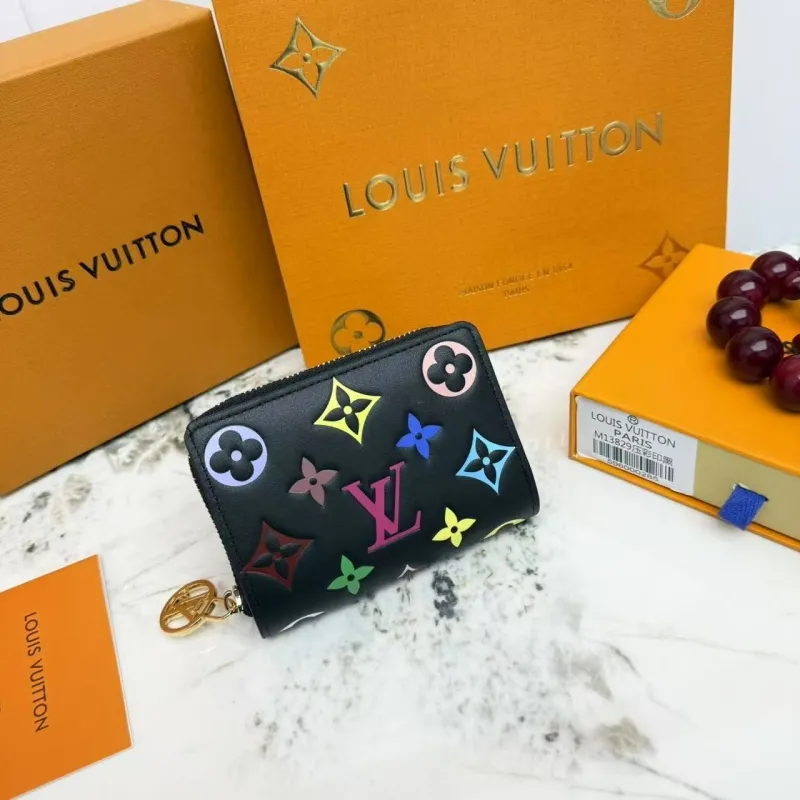 LV Wallets-417