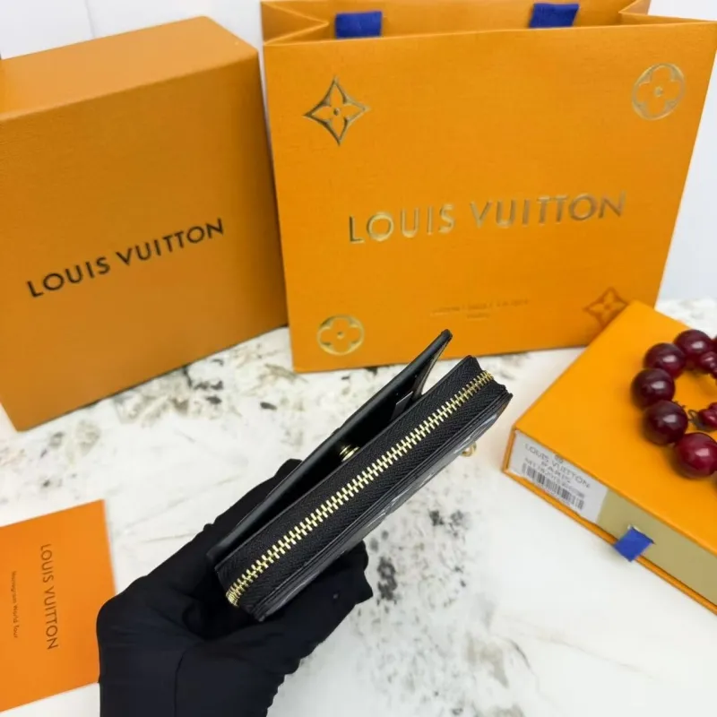 LV Wallets-417 - Image 5