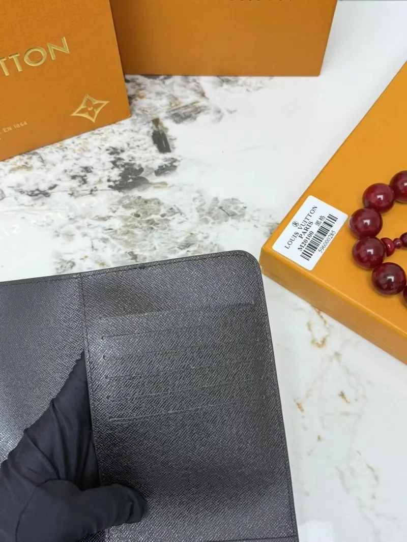 LV Wallets-420 - Image 8