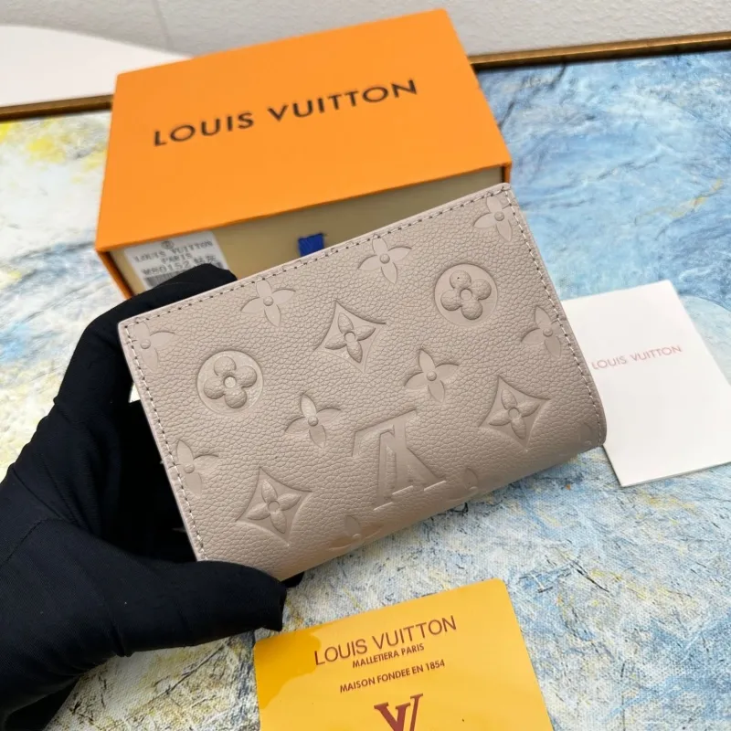 LV Wallets-424 - Image 4