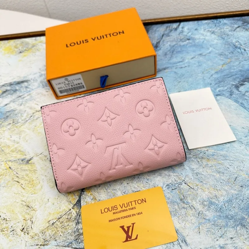 LV Wallets-426