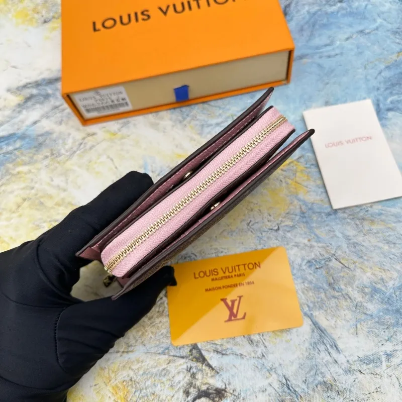 LV Wallets-428 - Image 5