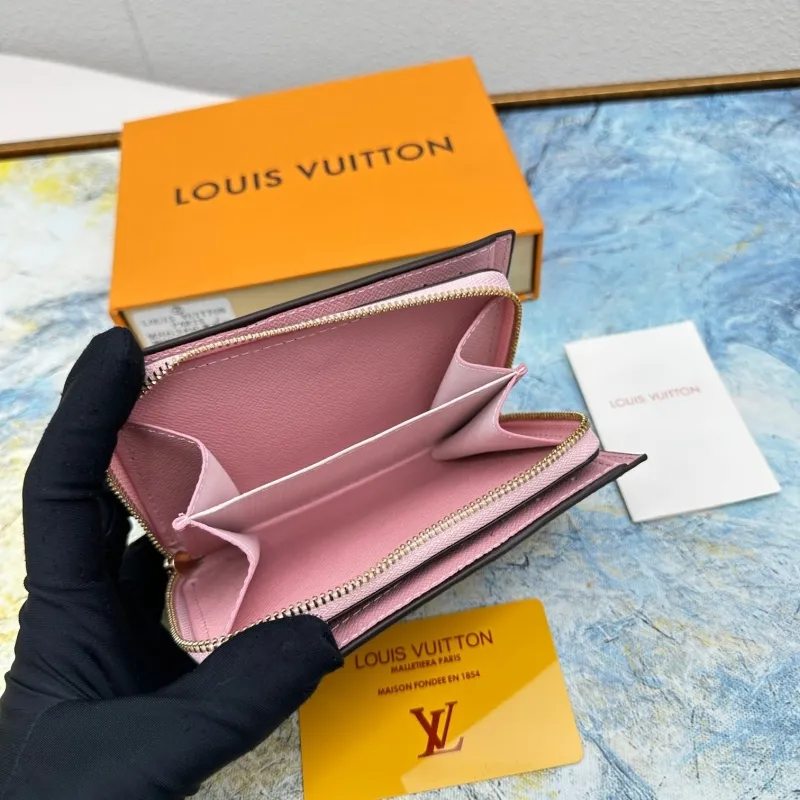 LV Wallets-428 - Image 7
