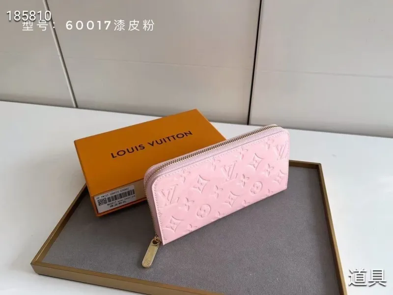 LV Wallets-432 - Image 3