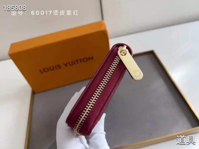 LV Wallets-433 - Image 6