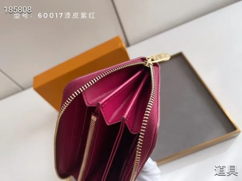 LV Wallets-433 - Image 7
