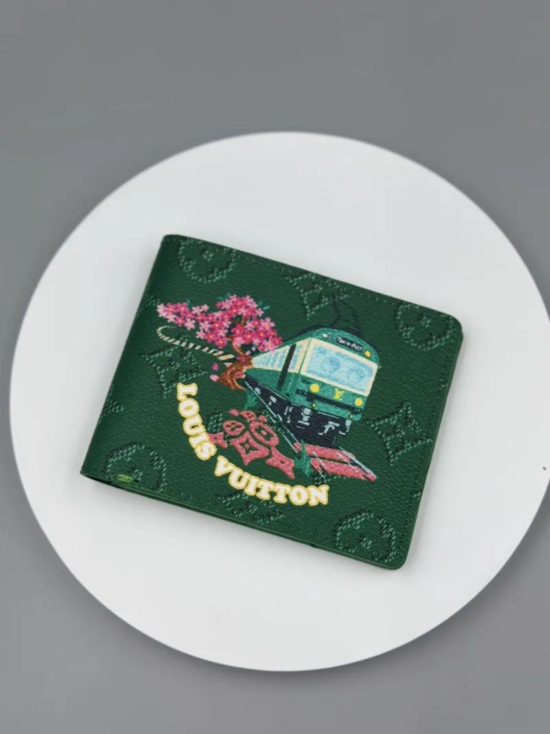 LV Wallets-477