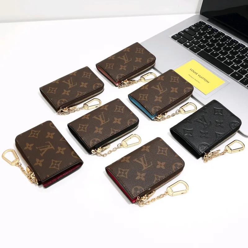 LV Wallets-511