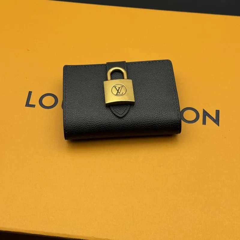 LV Wallets-575