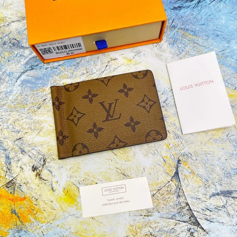 LV Wallets-606