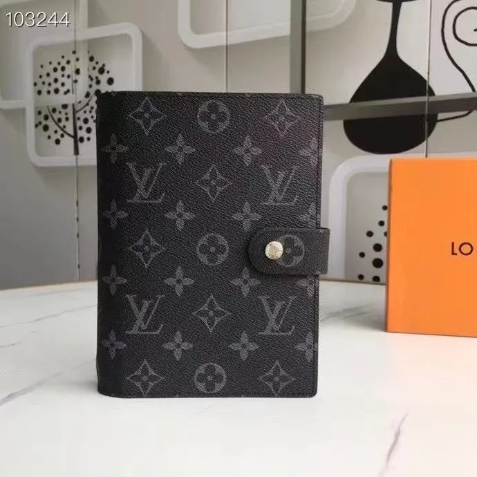 LV Wallets-618