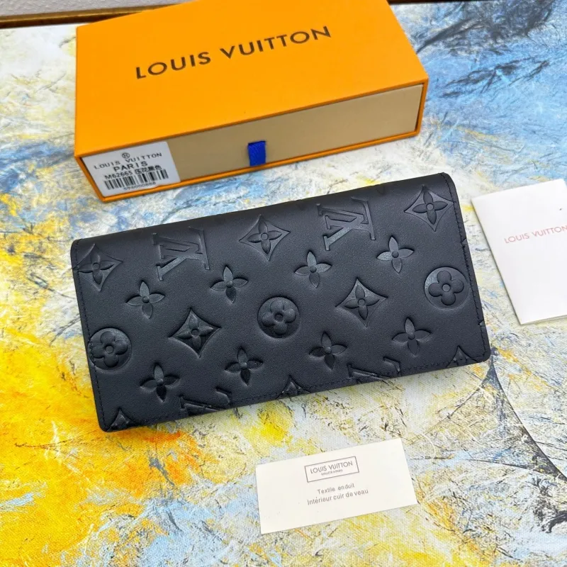 LV Wallets-650