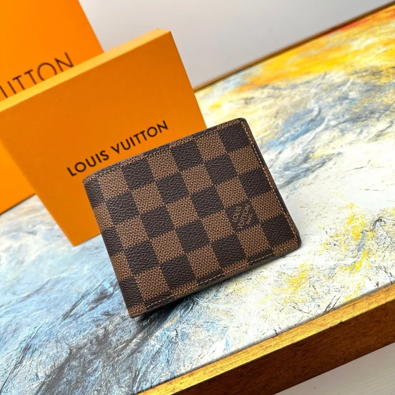 LV Wallets-663