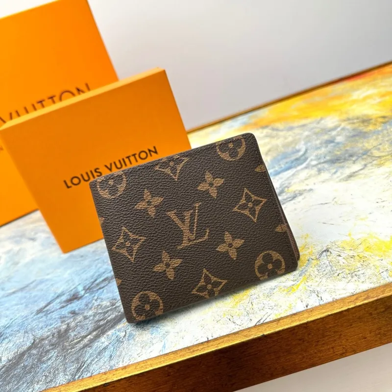 LV Wallets-666