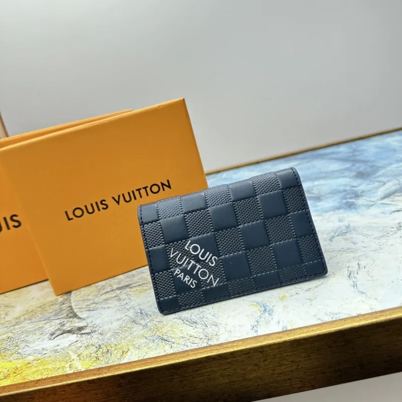 LV Wallets-680