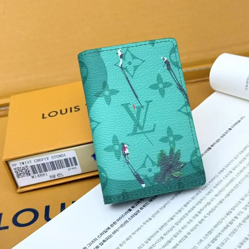 LV Wallets-691