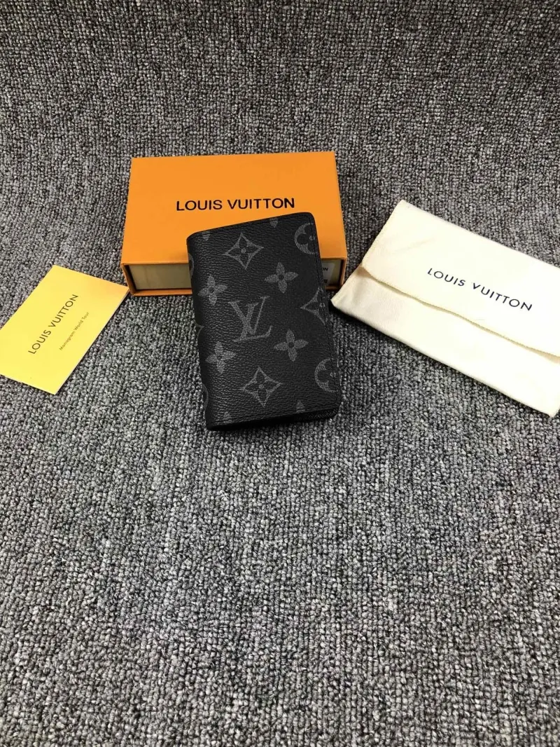 LV Wallets-723