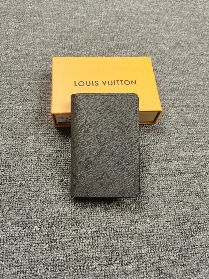 LV Wallets-730