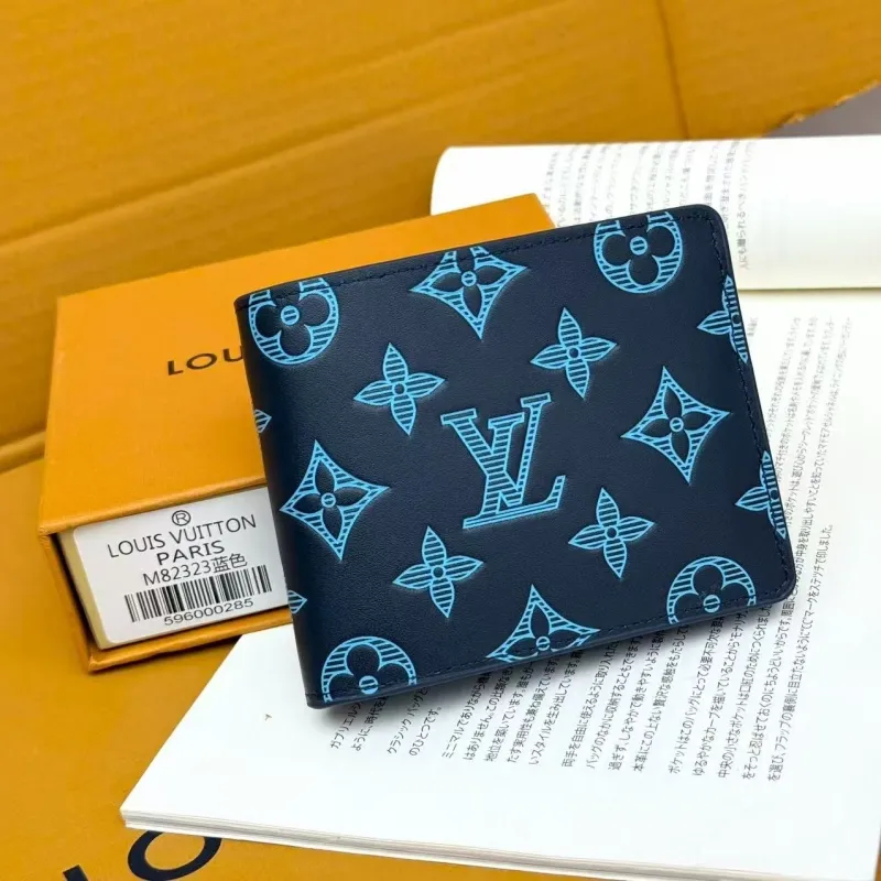 LV Wallets-781