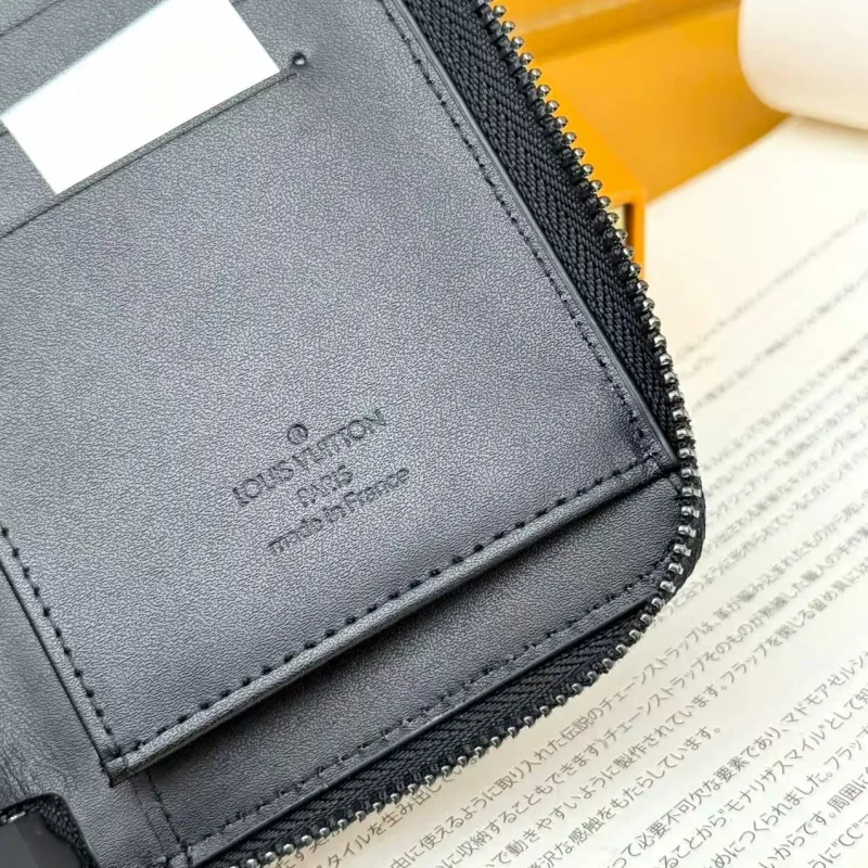 LV Wallets-787 - Image 7