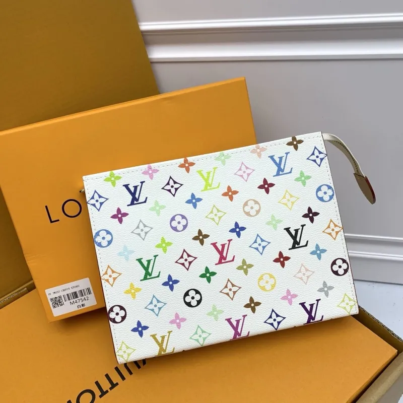 LV Wallets-798