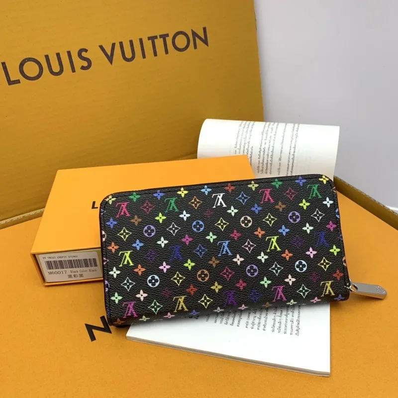 LV Wallets-803