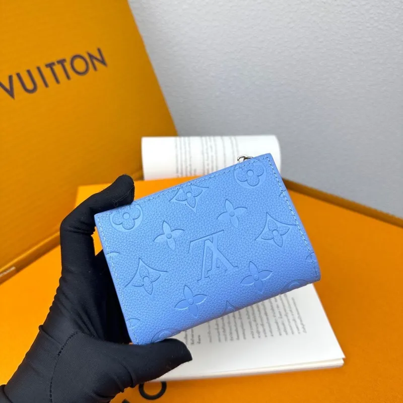 LV Wallets-821