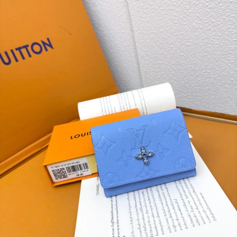 LV Wallets-837