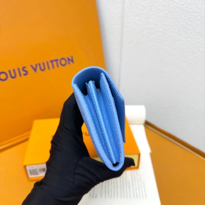 LV Wallets-839 - Image 6