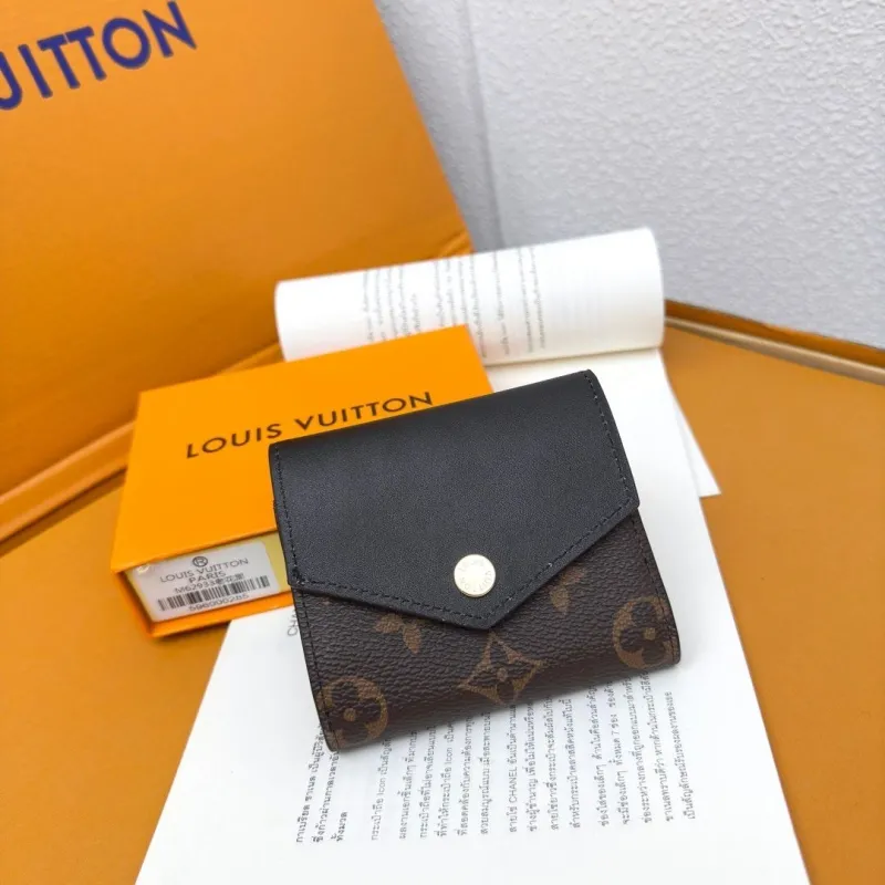 LV Wallets-845