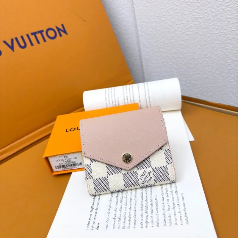 LV Wallets-849
