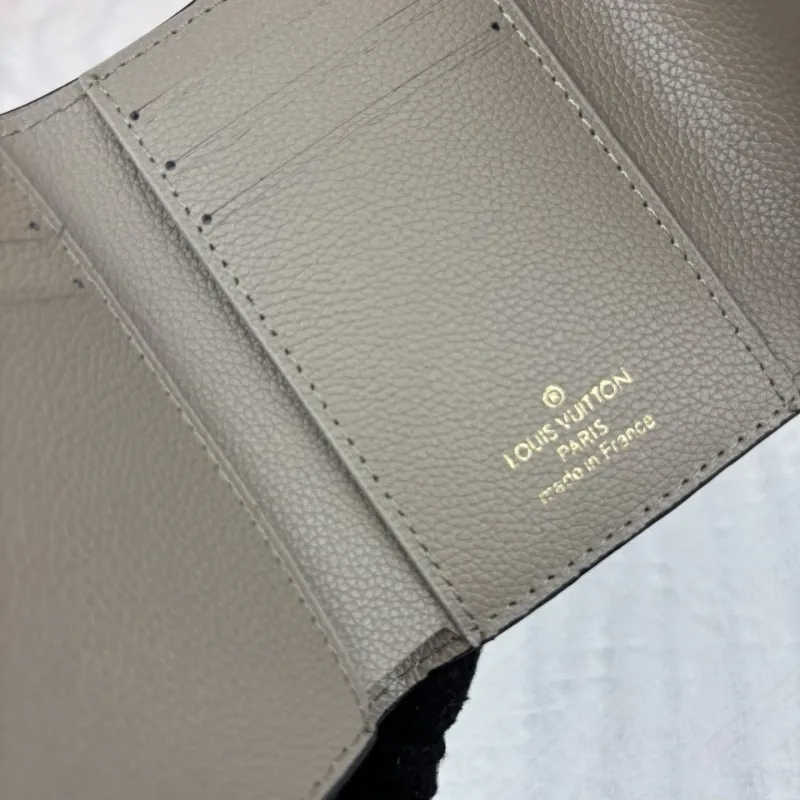 LV Wallets-872 - Image 7