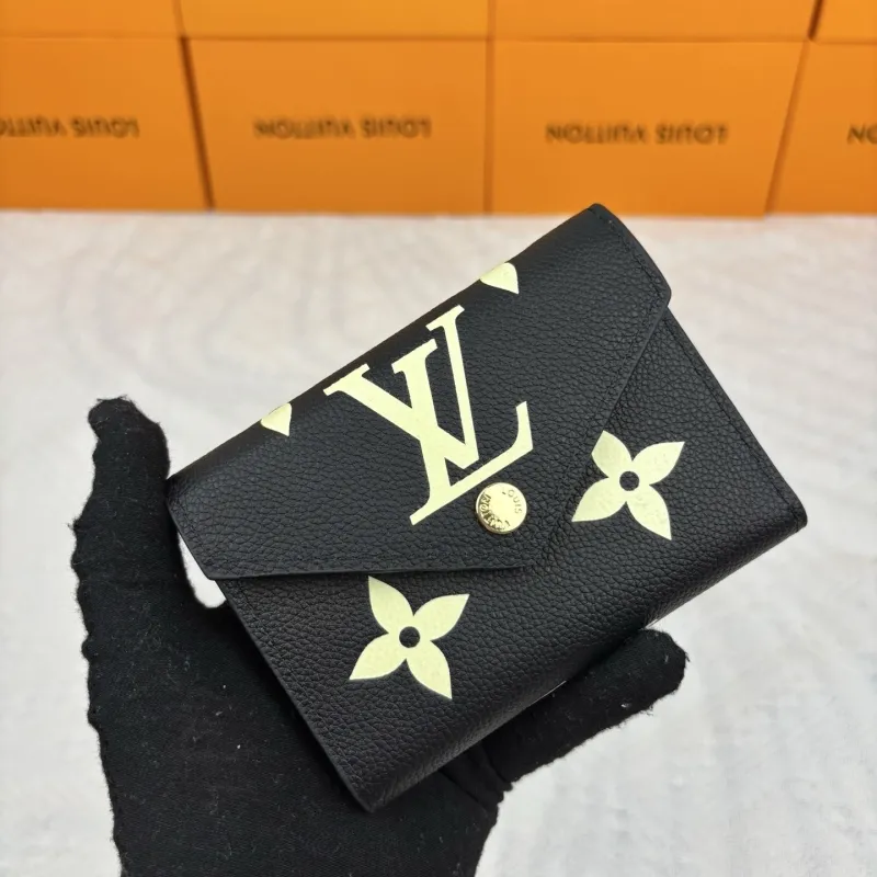 LV Wallets-873 - Image 3