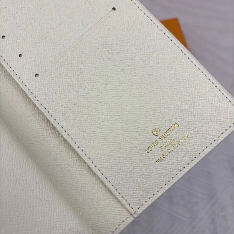 LV Wallets-882 - Image 9