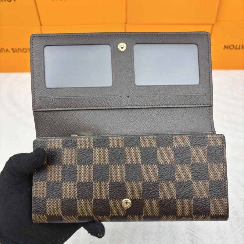 LV Wallets-884 - Image 6