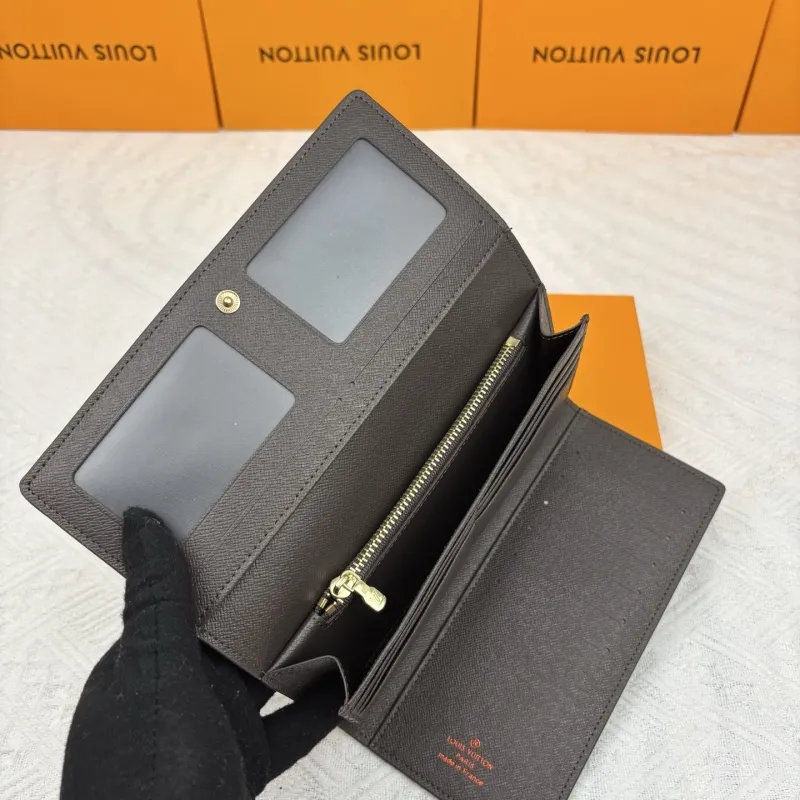 LV Wallets-884 - Image 7