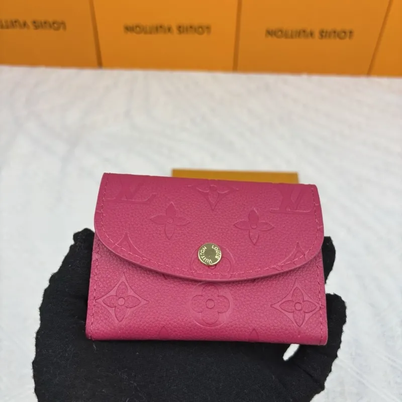 LV Wallets-892