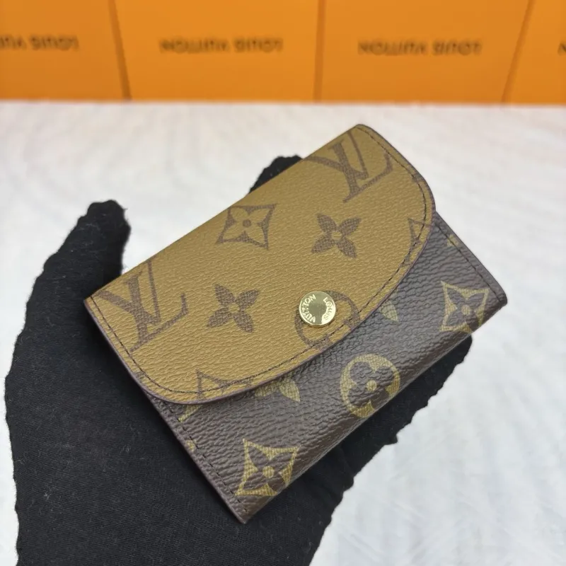 LV Wallets-894 - Image 3