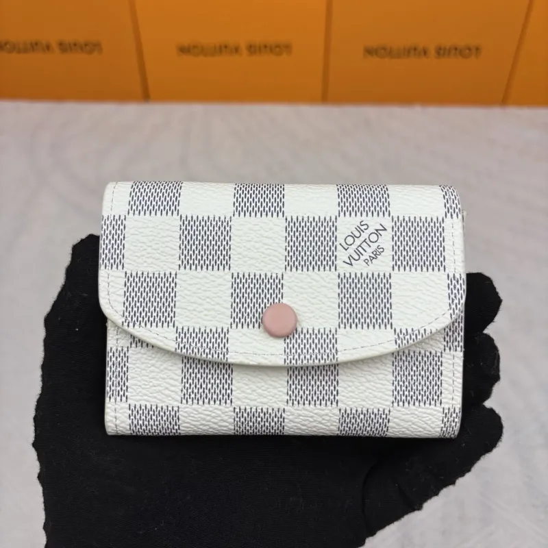 LV Wallets-895