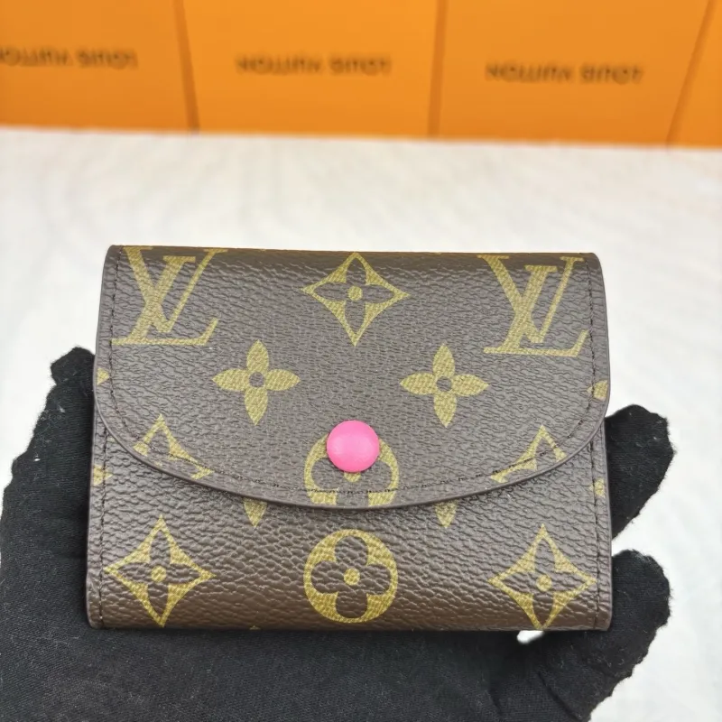LV Wallets-898