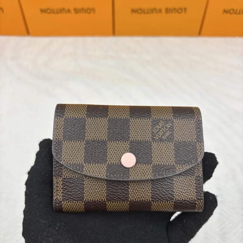 LV Wallets-902